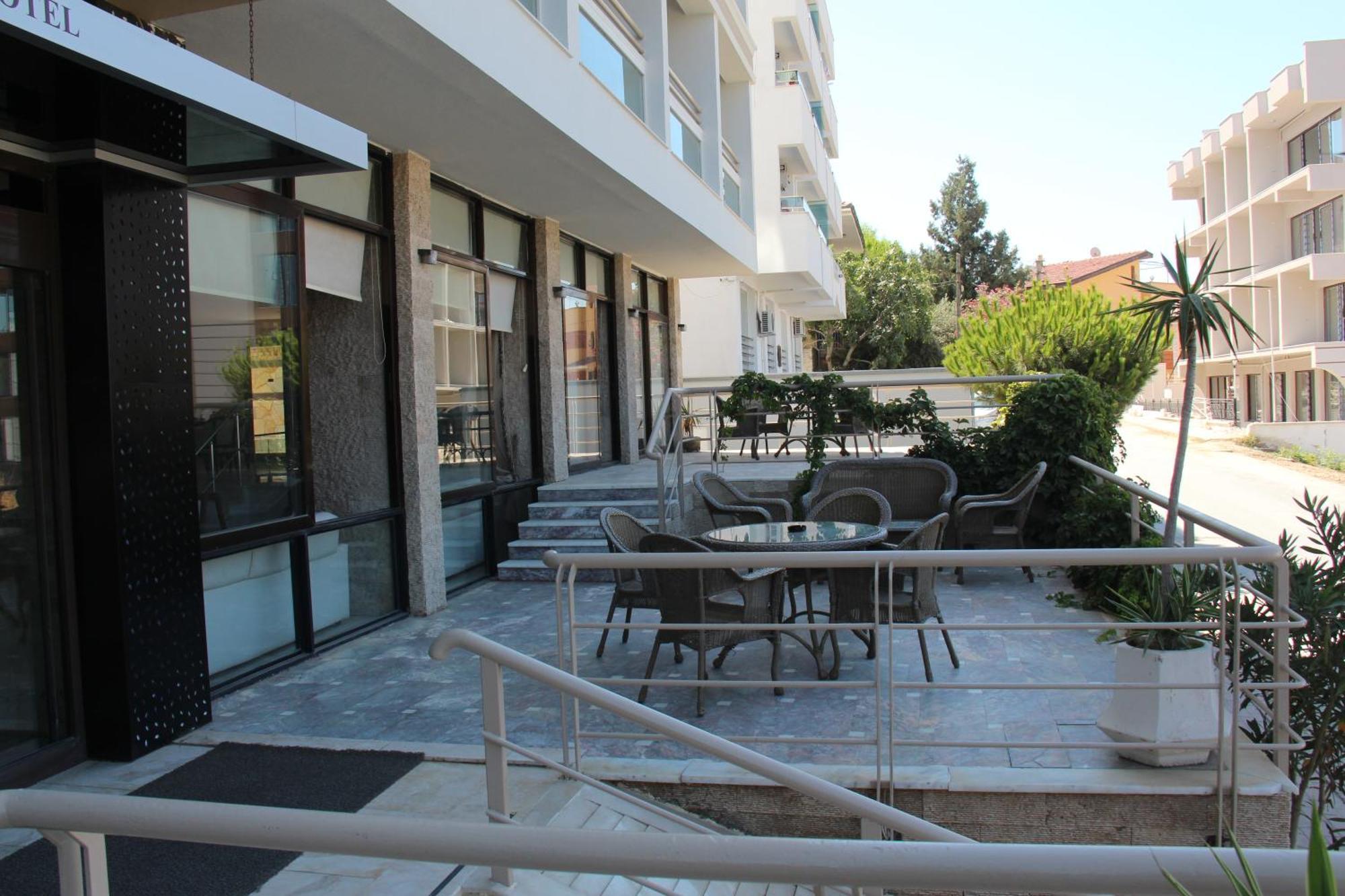 Esat Hotel Kusadası Extérieur photo