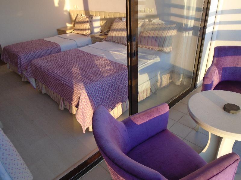 Esat Hotel Kusadası Extérieur photo